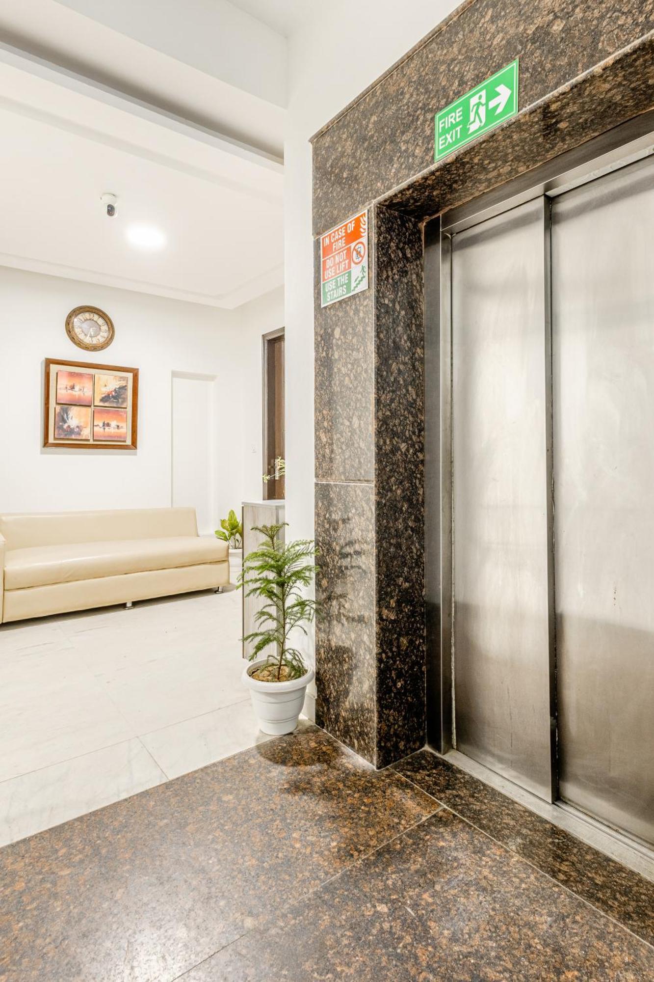 Lime Tree Service Apartment Golf Course Road, Gurgaon Luaran gambar